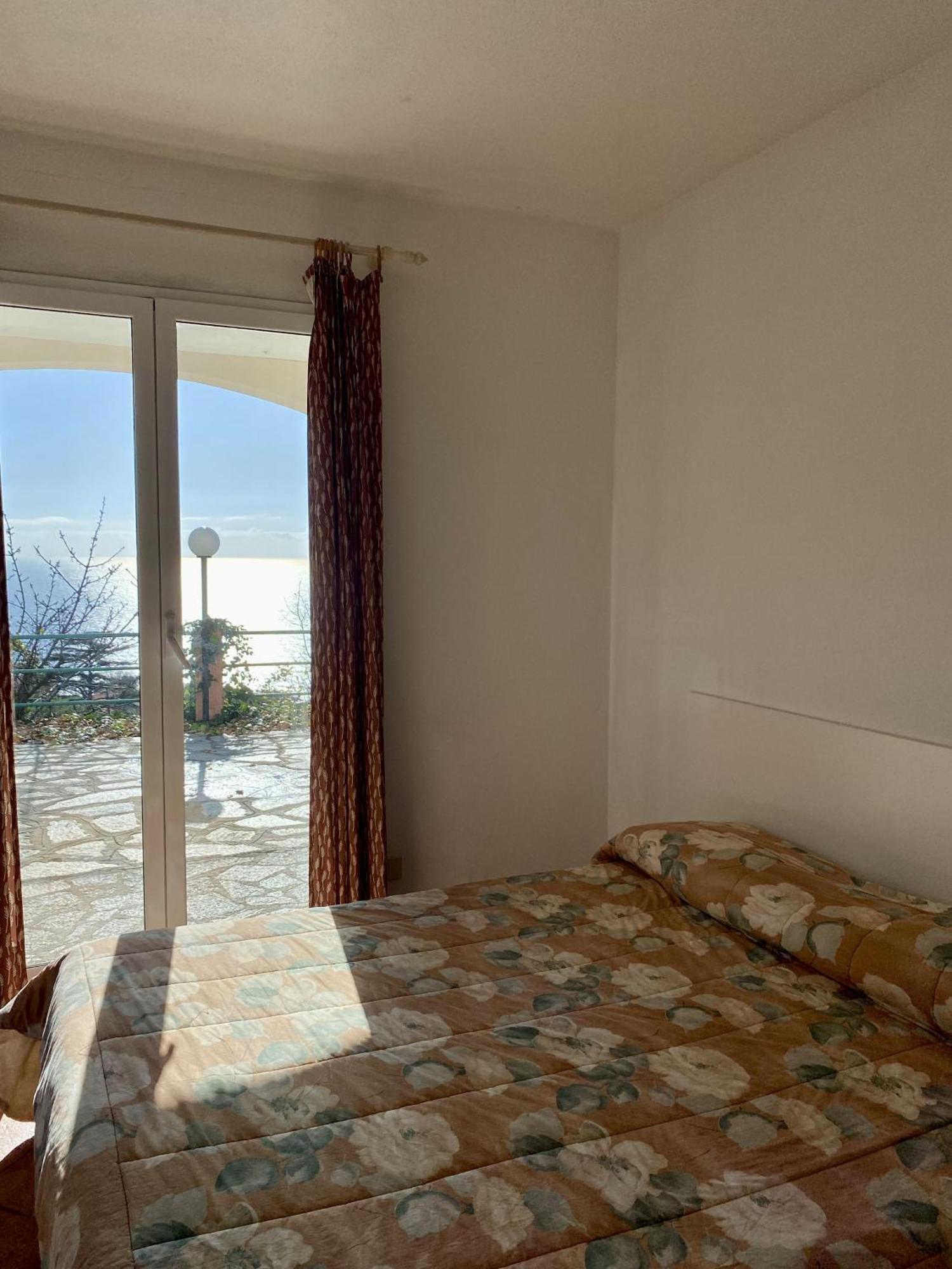 Agriturismo L'Ulivo E Il Mare Монелья Экстерьер фото