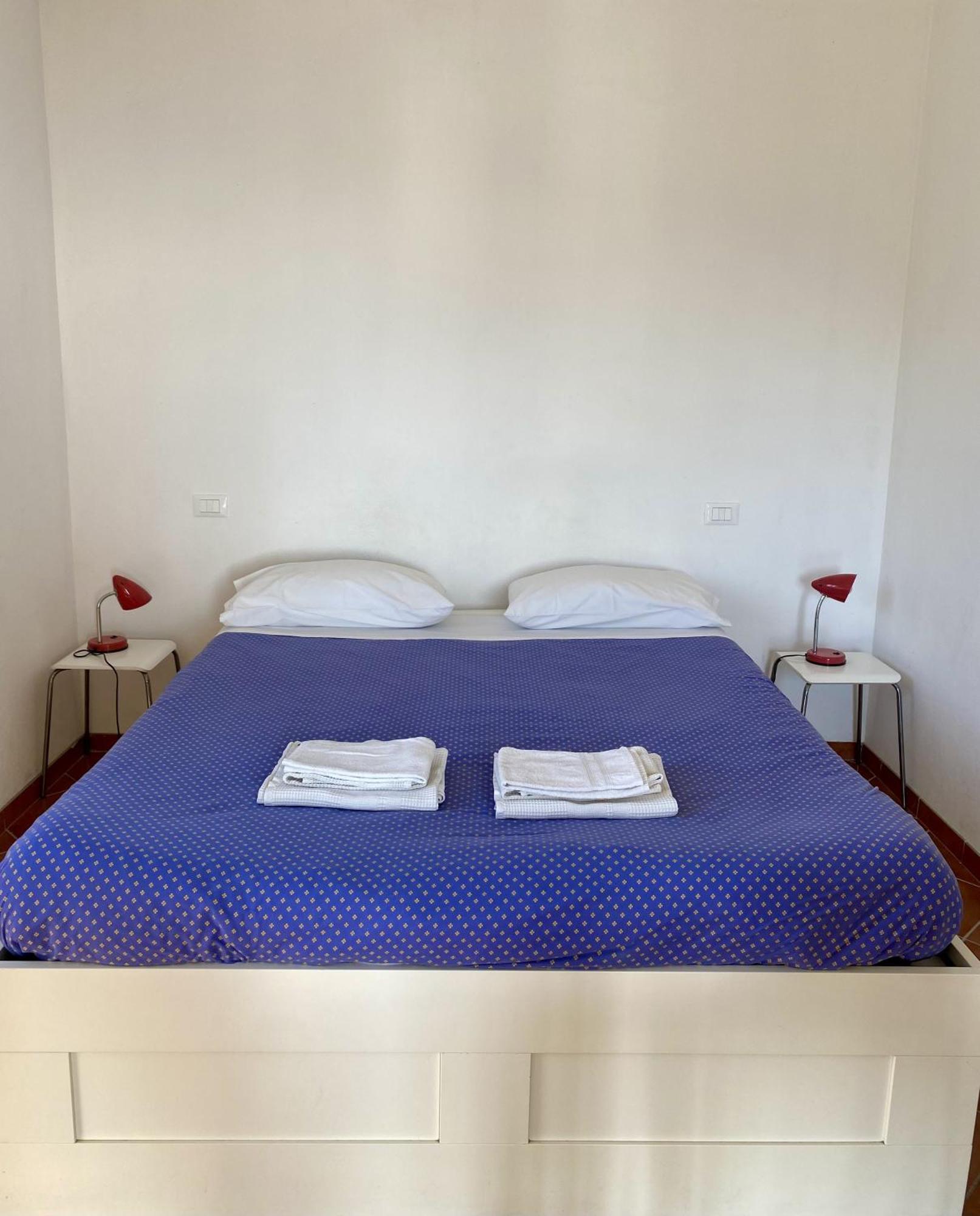 Agriturismo L'Ulivo E Il Mare Монелья Экстерьер фото